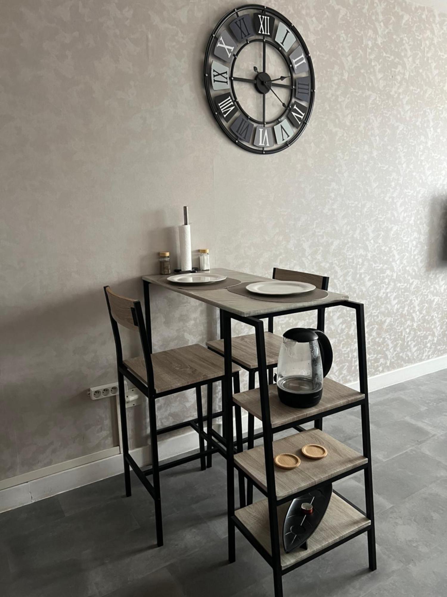 Joli Studio Avec Parking Prive, Bien Situe Moulins (Allier) Exterior foto